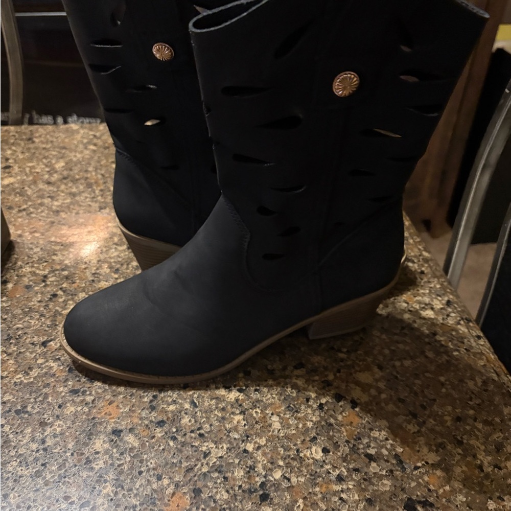 Black Ankle Boots with Cutout Design 7.5
